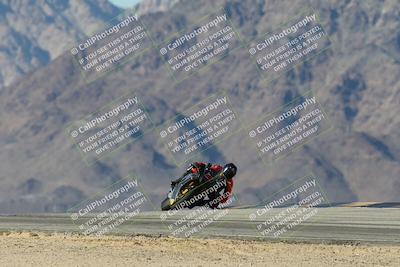 media/Oct-05-2025-CVMA (Sun) [[beeef4f201]]/Race 18-Formula Open/